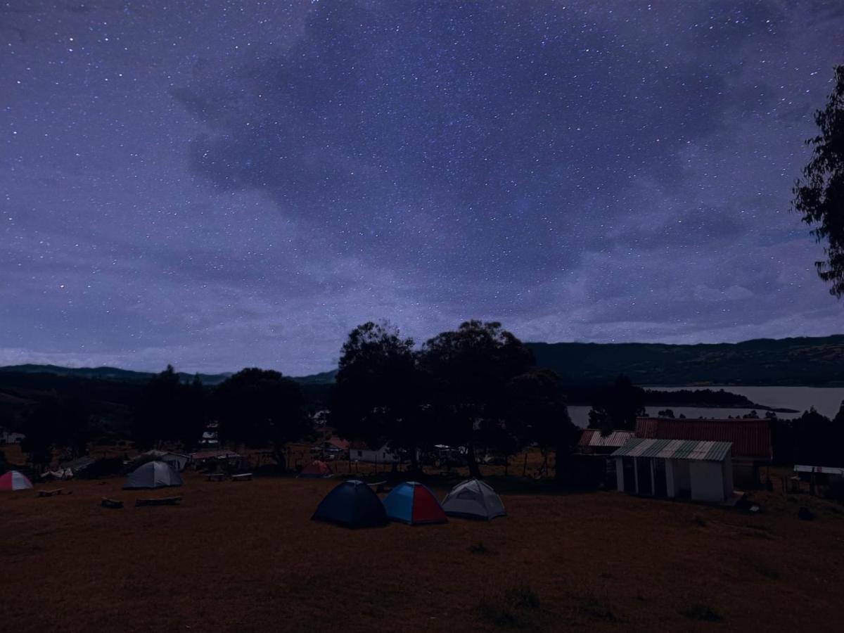 Camping Las Acacias 瓜塔维塔 外观 照片