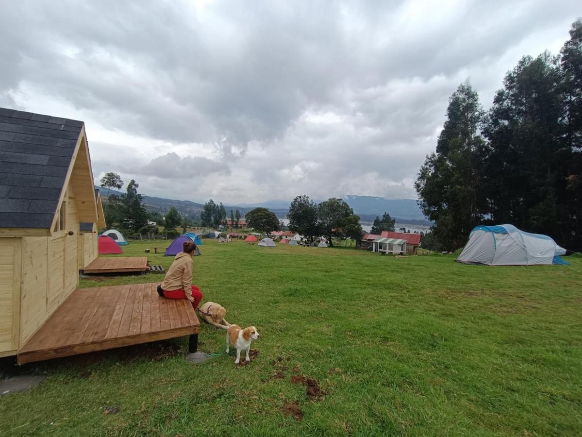 Camping Las Acacias 瓜塔维塔 外观 照片